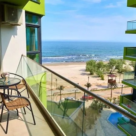 Alezzi Seaside 1 Апартаменты